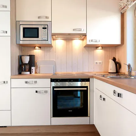 Daenische Ferienhaeuser Am Salzhaff Haus Wassermann *