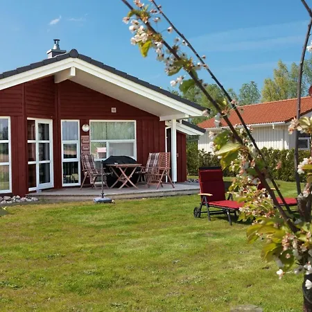 Daenische Ferienhaeuser Am Salzhaff Haus Wassermann * Insel Poel