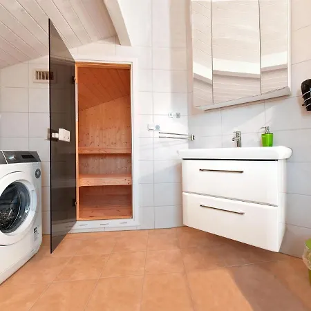 Daenische Ferienhaeuser Am Salzhaff Haus Wassermann Insel Poel