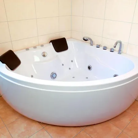 Daenische Ferienhaeuser Am Salzhaff Haus Wassermann * Insel Poel